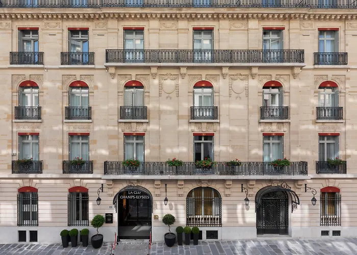 La Clef Champs-Élysées By The Crest CollectionHotel Parigi